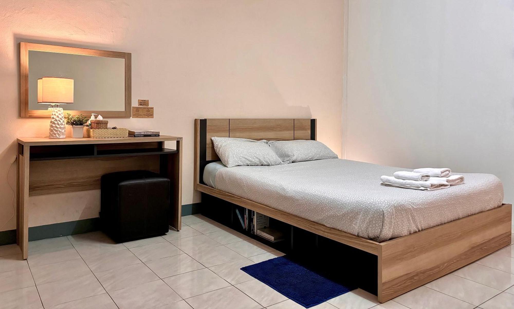 Inn Room Бангкок Екстер'єр фото